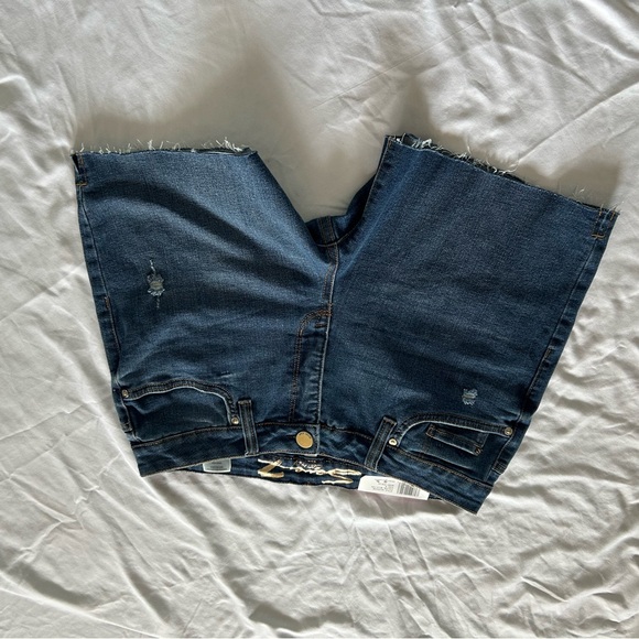 Seven Denim Blue Women's Shorts - Picture 10 of 10